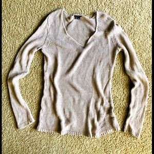 Slouchy distressed longsleeve!